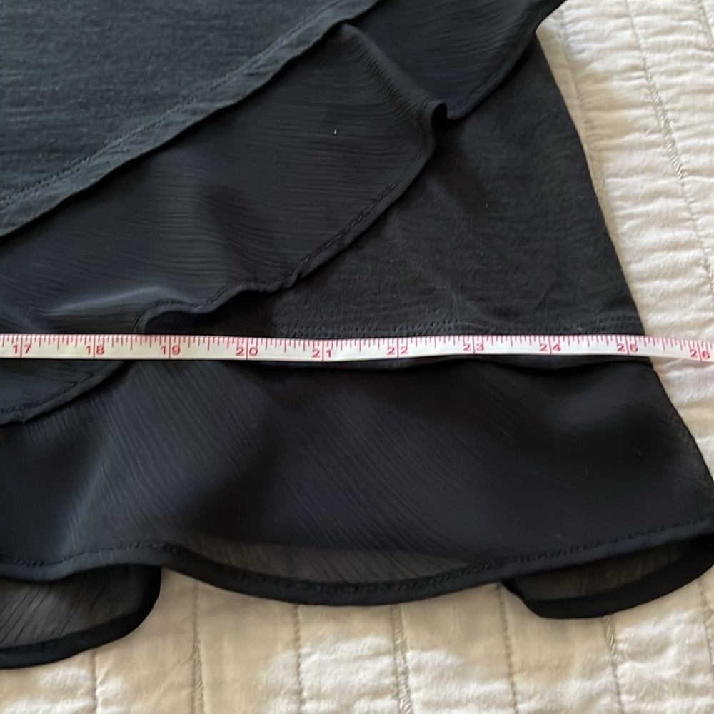 Layered Ruffle Black Top - Picture 4 of 6